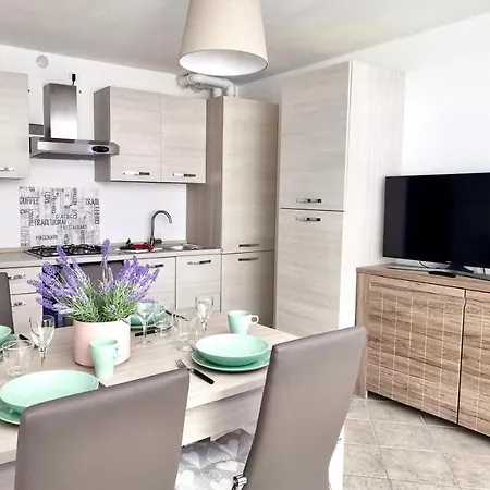 Casa 5 By Design Aprica